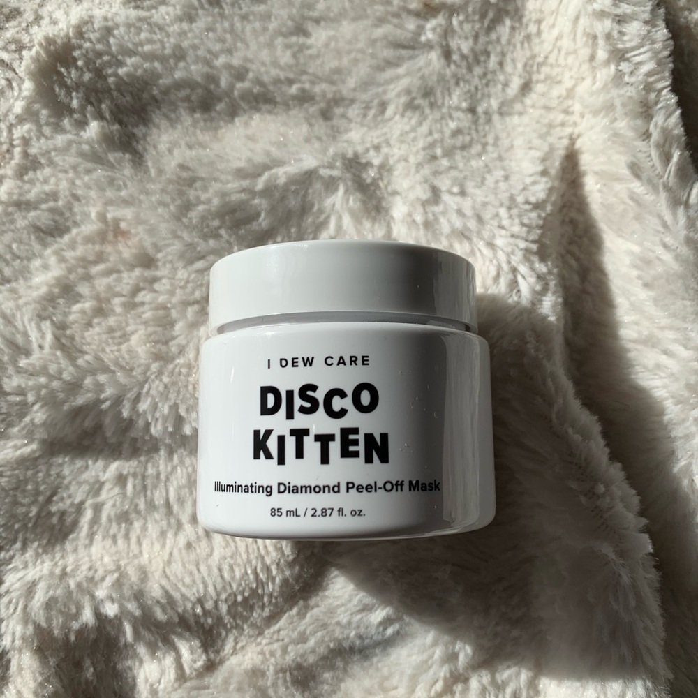 Disco kitten face mask